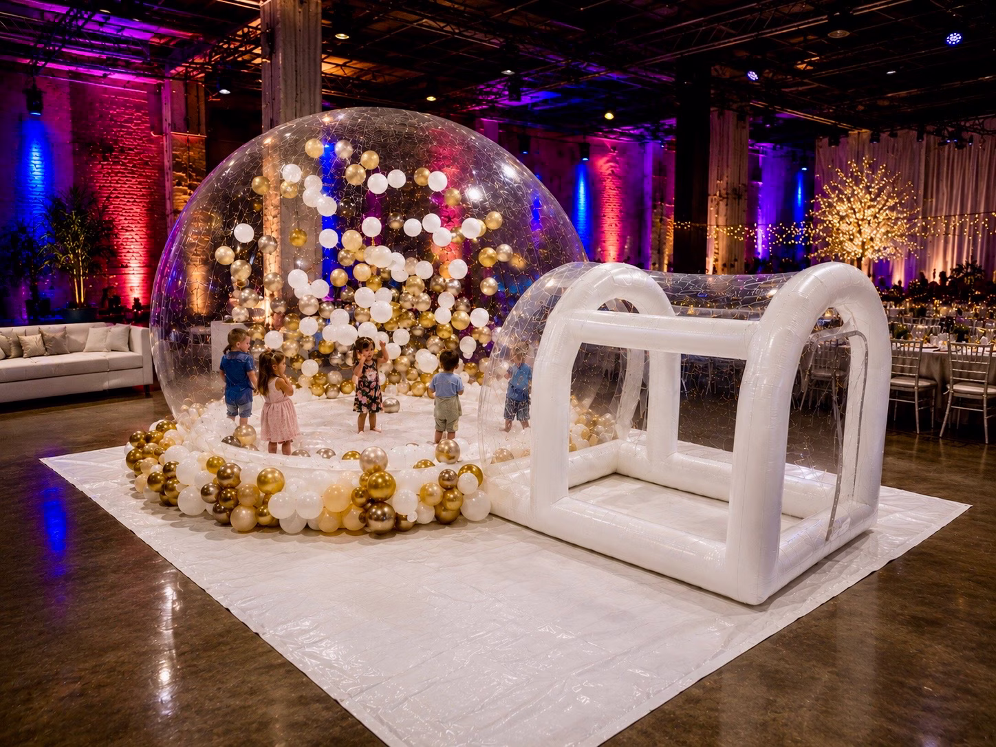 Hochwertiges Event mit transparentem Bubble House und Luftballons