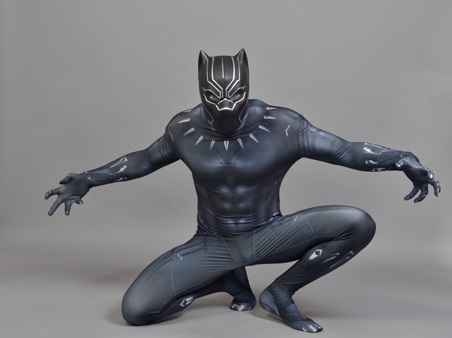 Black Panther als Superheld für Kindergeburtstag und Event in Berlin buchen