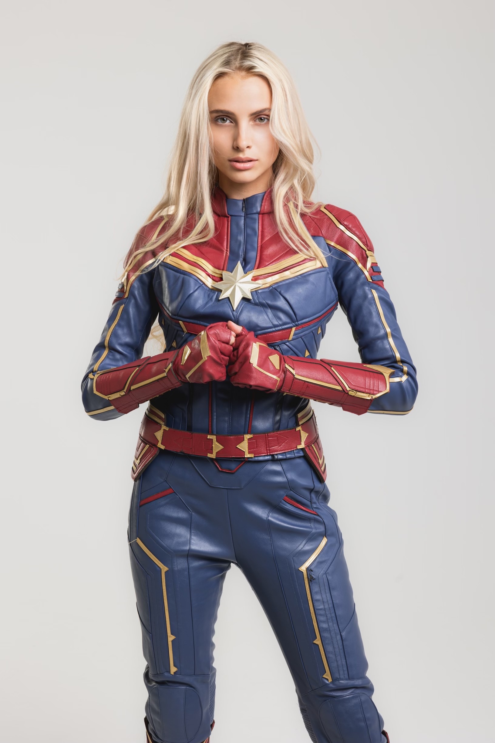 Captain Marvel als Superheld für Kindergeburtstag und Event in Berlin buchen